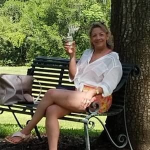 Meet your Posher, Ana